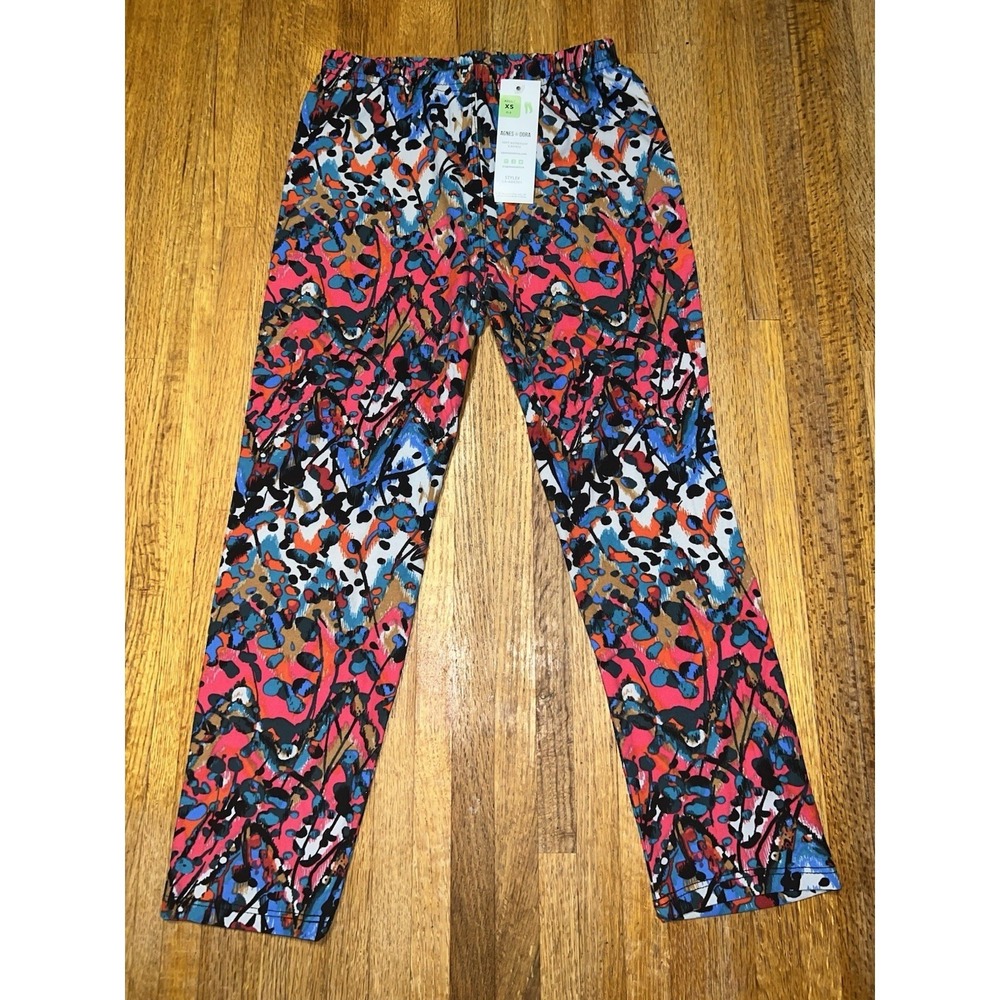 NWT Agnes &‎ Dora Adult XS (0-2) Colorful Paint Splatter Soft Stretch Capris